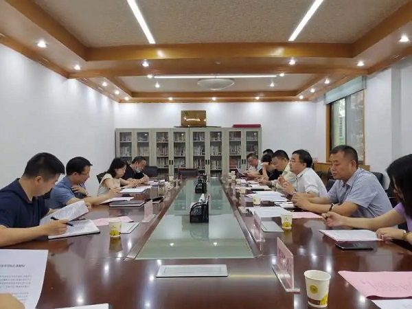 畢節(jié)工業(yè)職業(yè)技術(shù)學院到省能源局 匯報工作