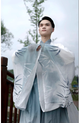 漢服文化走進校園 盡顯中華傳統魅力